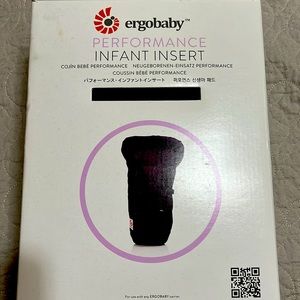 Ergobaby performance infant insert.